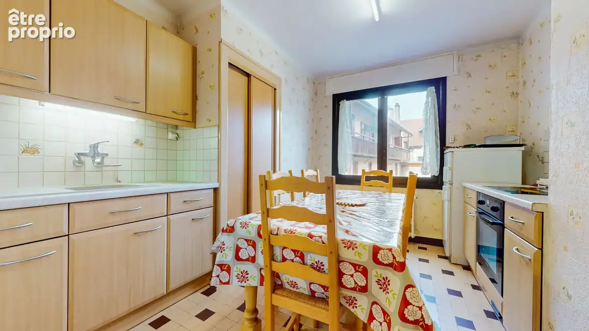 Agence immobiliere laforet - exclusivite - "dahlia" - annecy / hyper centre - appartement t2 de 49,26m² - cave - local a velo - photo 5