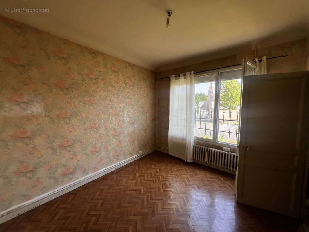 Maison à CHATELLERAULT