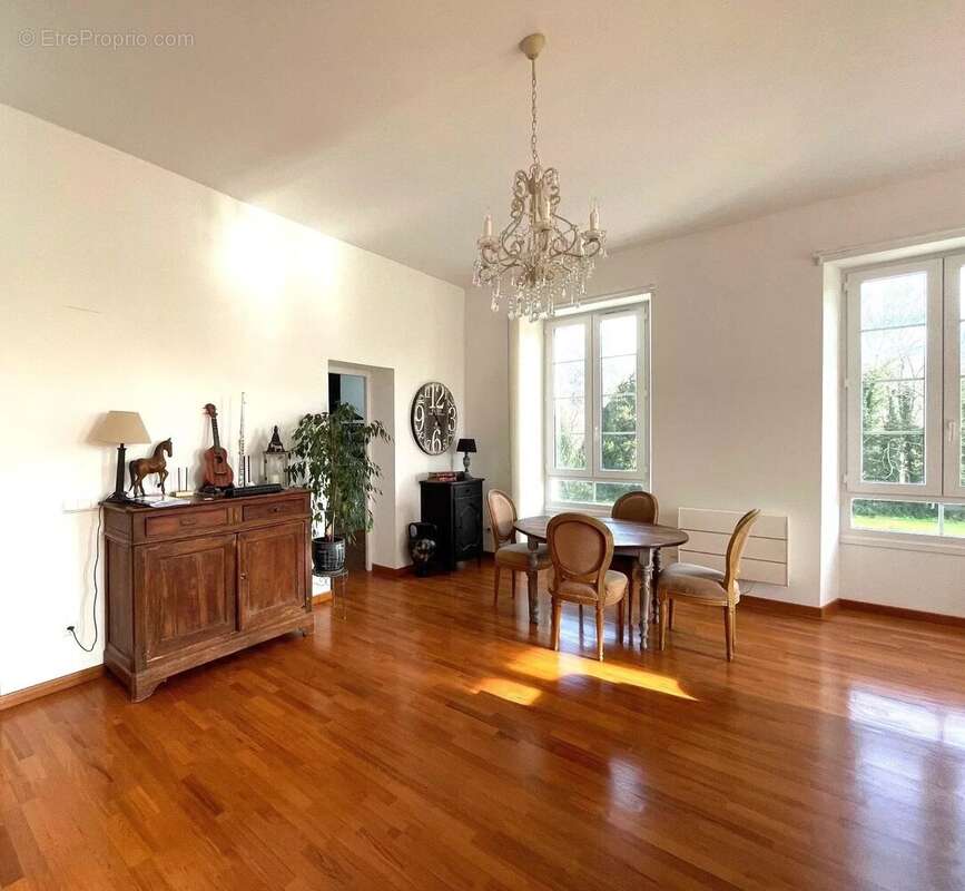 Appartement à ESCOS