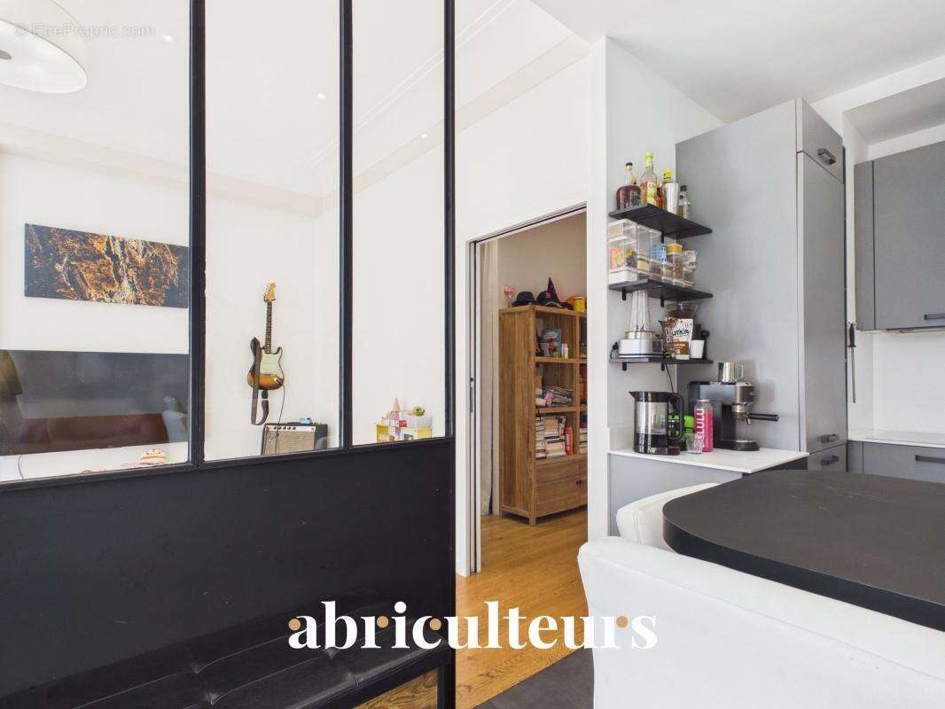 Superbe T2 de 58 m² Entièrement Rénové avec Terrasses – Calme Absolu à 2 min de la Gare TGV Nice-Ville - photo 9