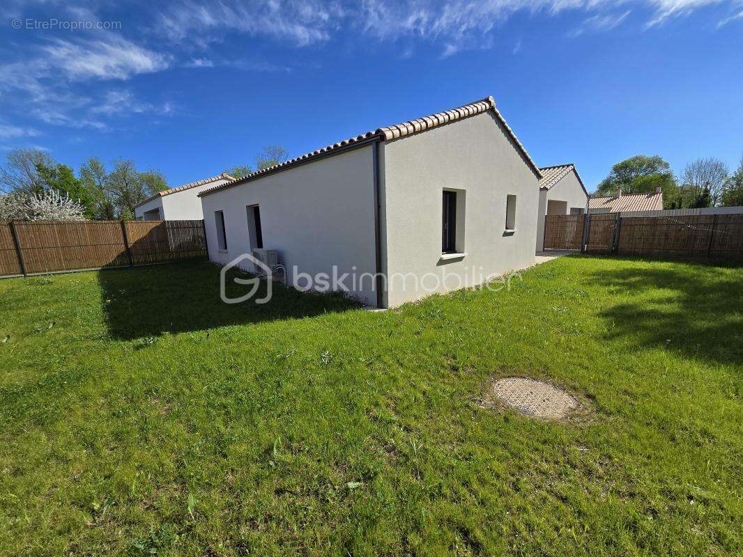 Maison à SAINT-HILAIRE-LA-FORET