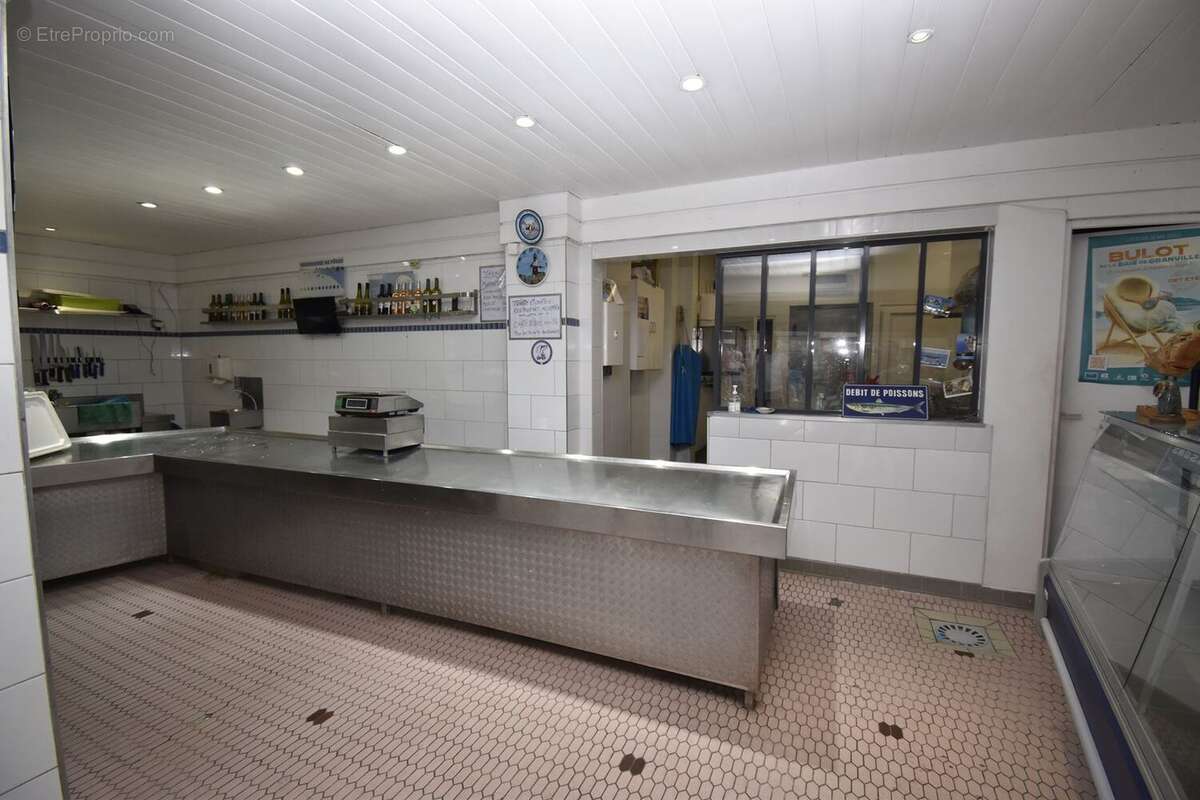 Commerce à LE KREMLIN-BICETRE