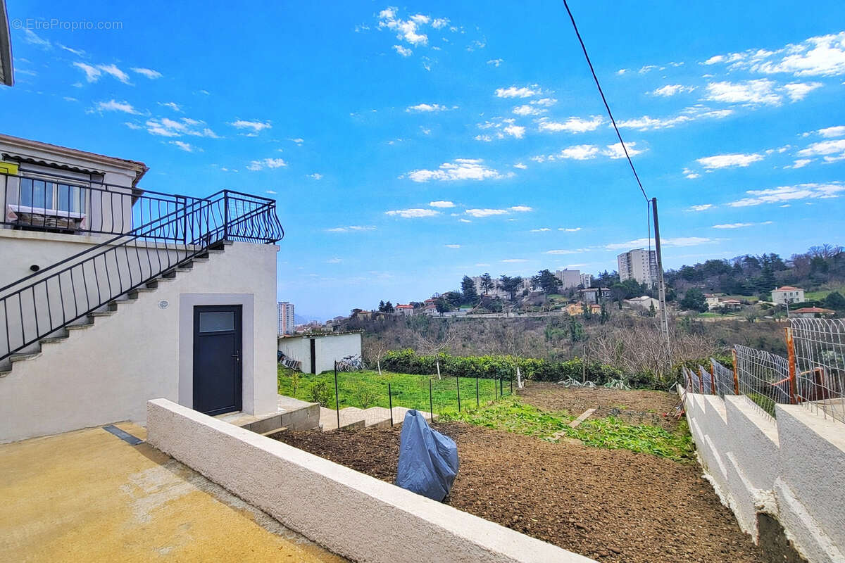 Maison à RIVE-DE-GIER