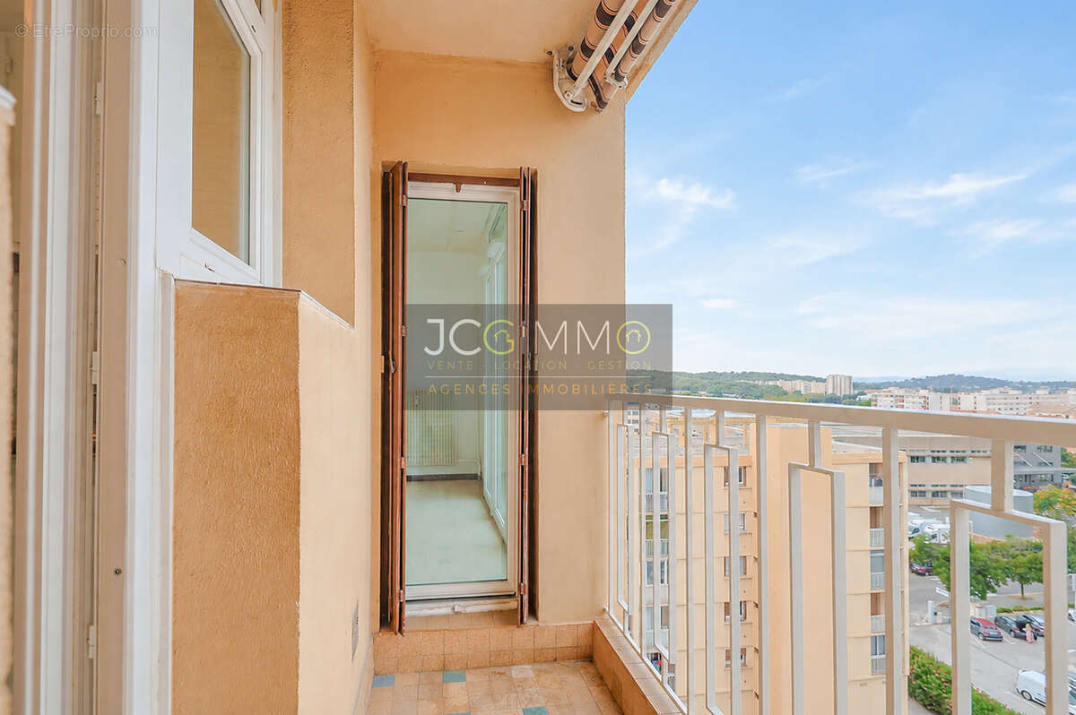 Appartement T4 de 68,93m2 loi carrez avec cave ! - photo 7