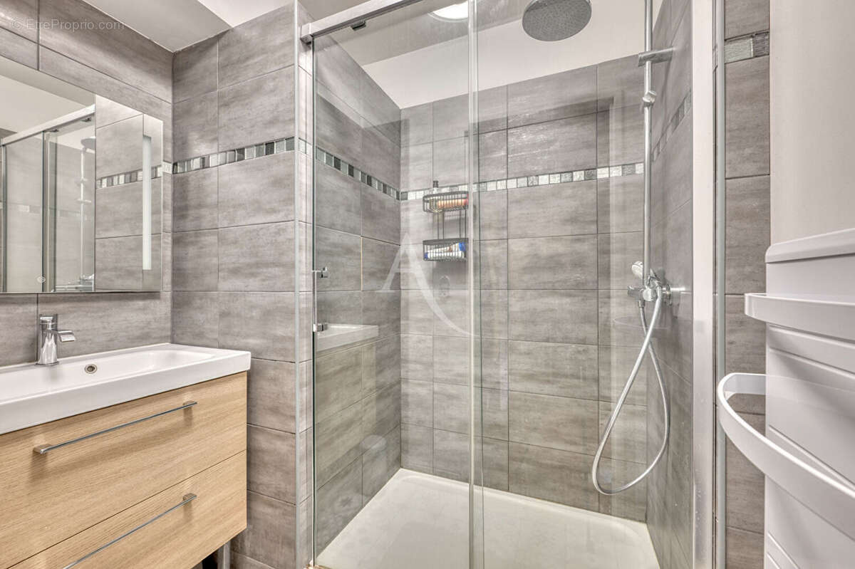 Appartement à LE PERREUX-SUR-MARNE