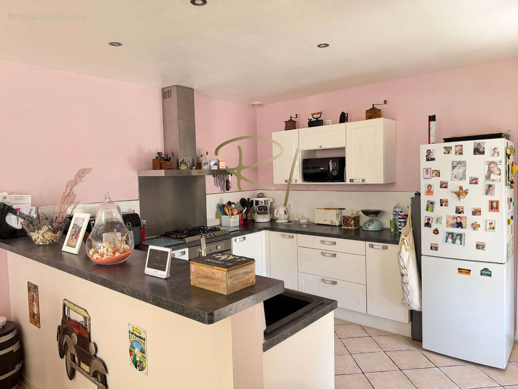 Maison à VALLON-PONT-D'ARC