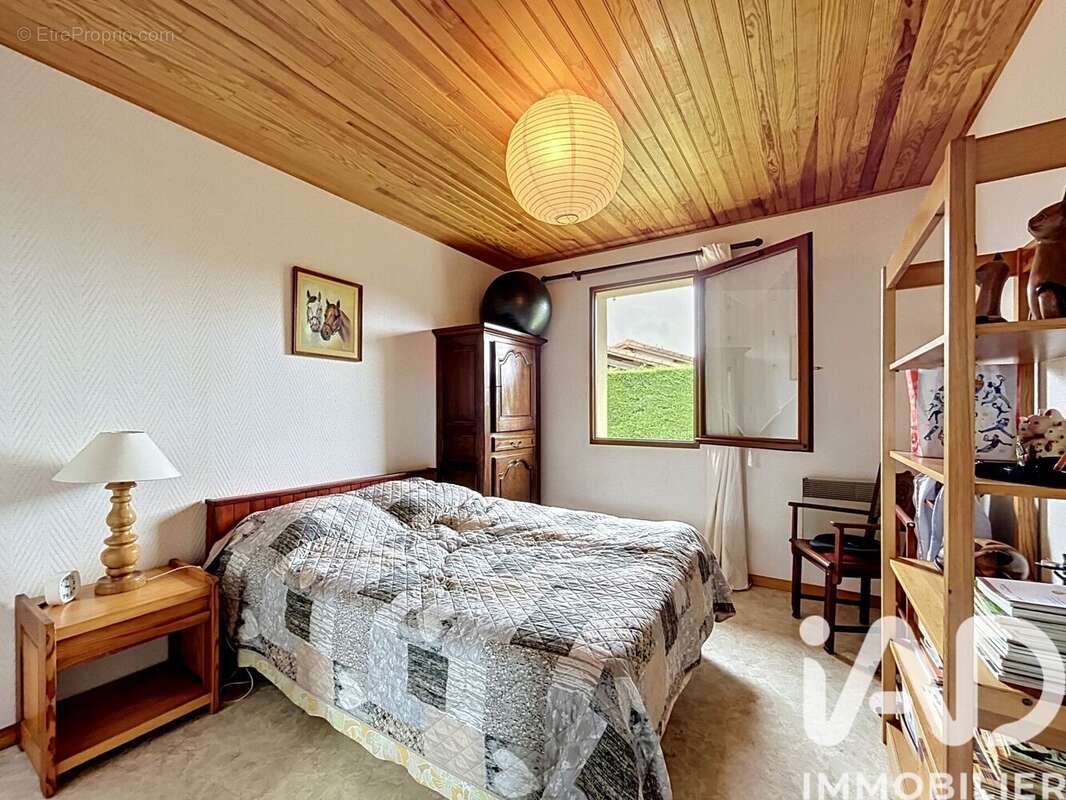 Photo 5 - Maison à LAGORCE