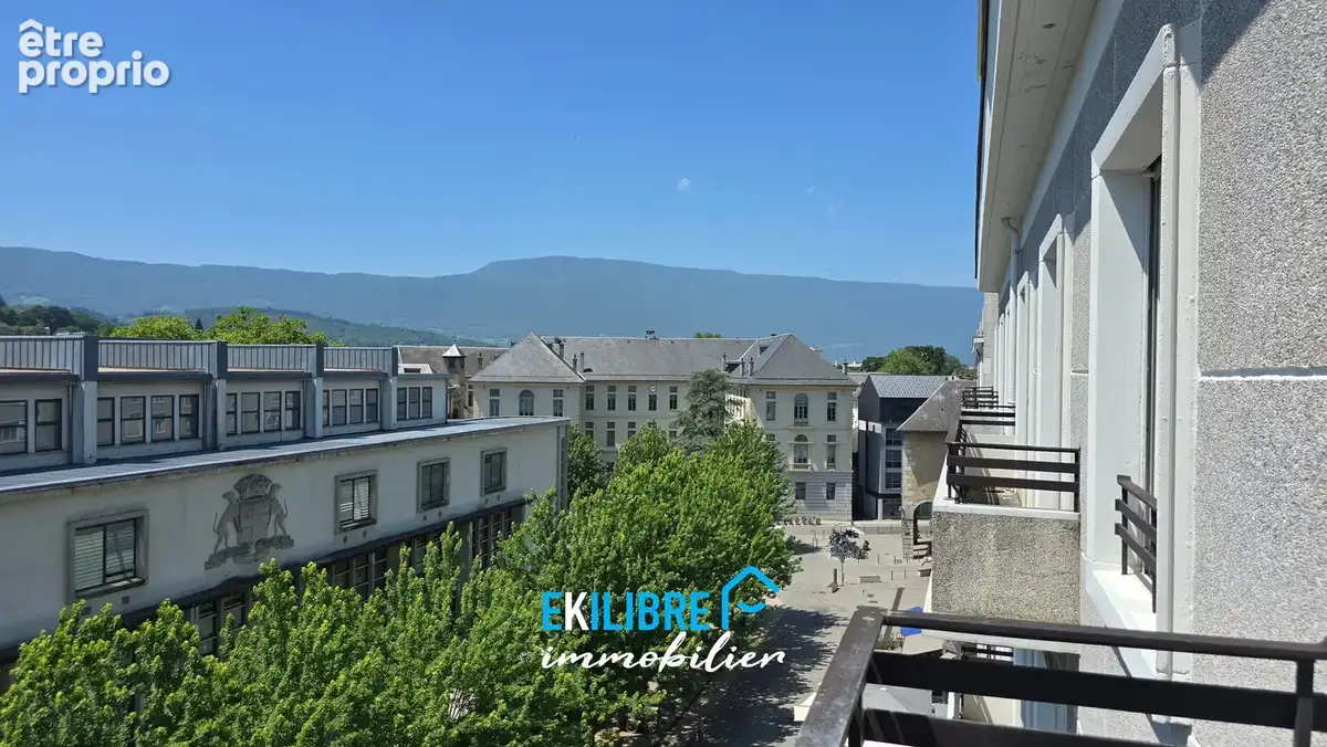 Vue panoramique, appartement T4 Chambéry hyper-centre - photo 10
