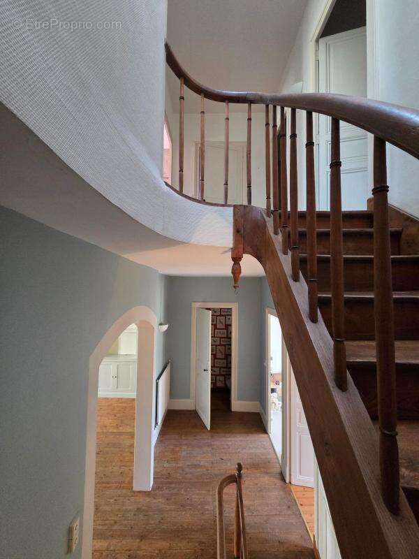 Appartement à SAINT-JEAN-D&#039;ANGELY