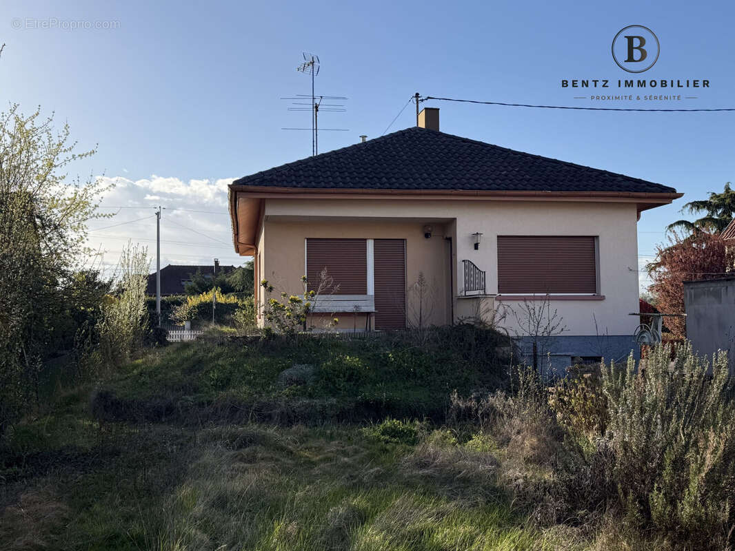 Maison à NIEDERHAUSBERGEN