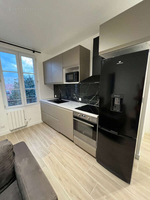 Appartement à AUBERVILLIERS