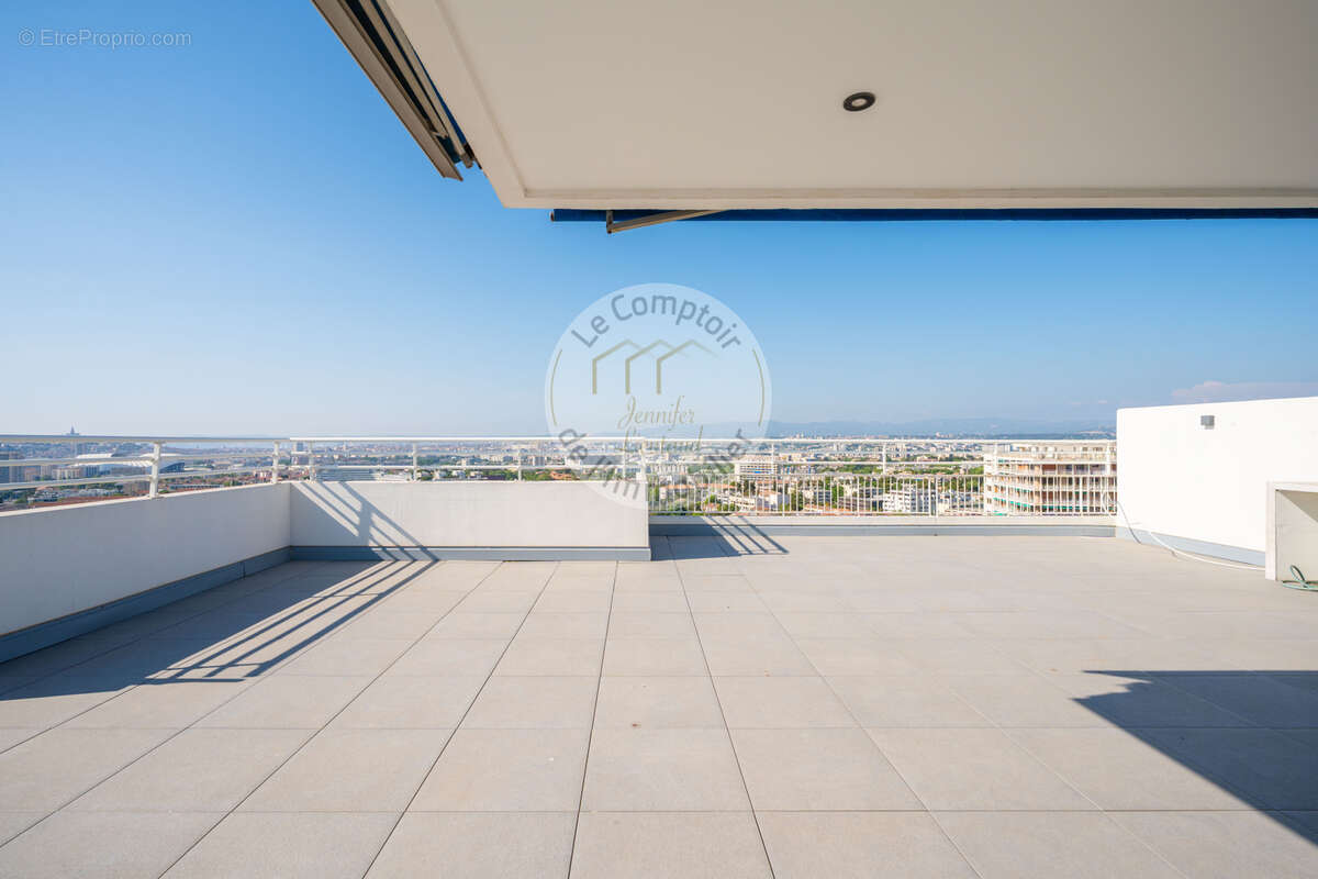Appartement à MARSEILLE-9E