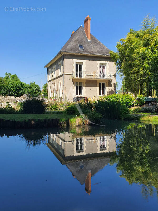 Maison à COUFFY