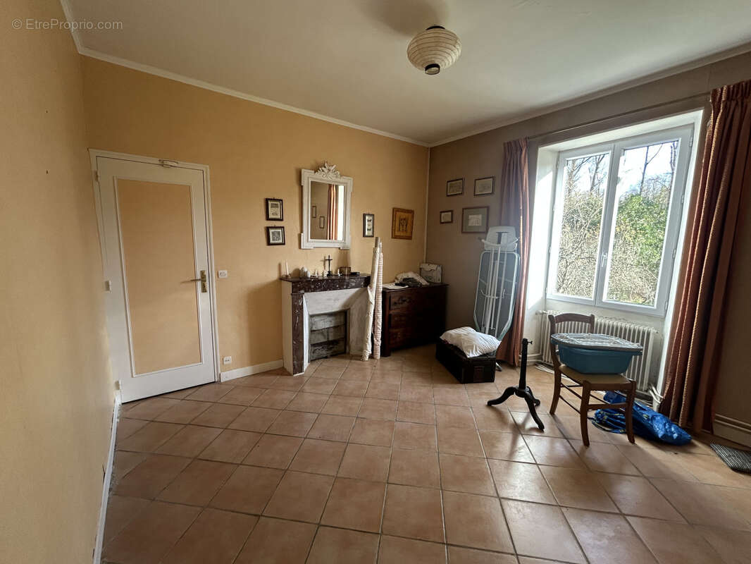 Maison à ABBEVILLE-LA-RIVIERE