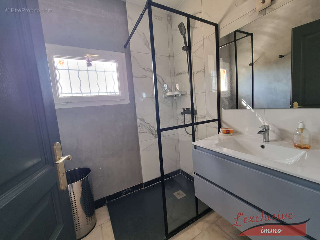 Maison à SAINT-JULIEN