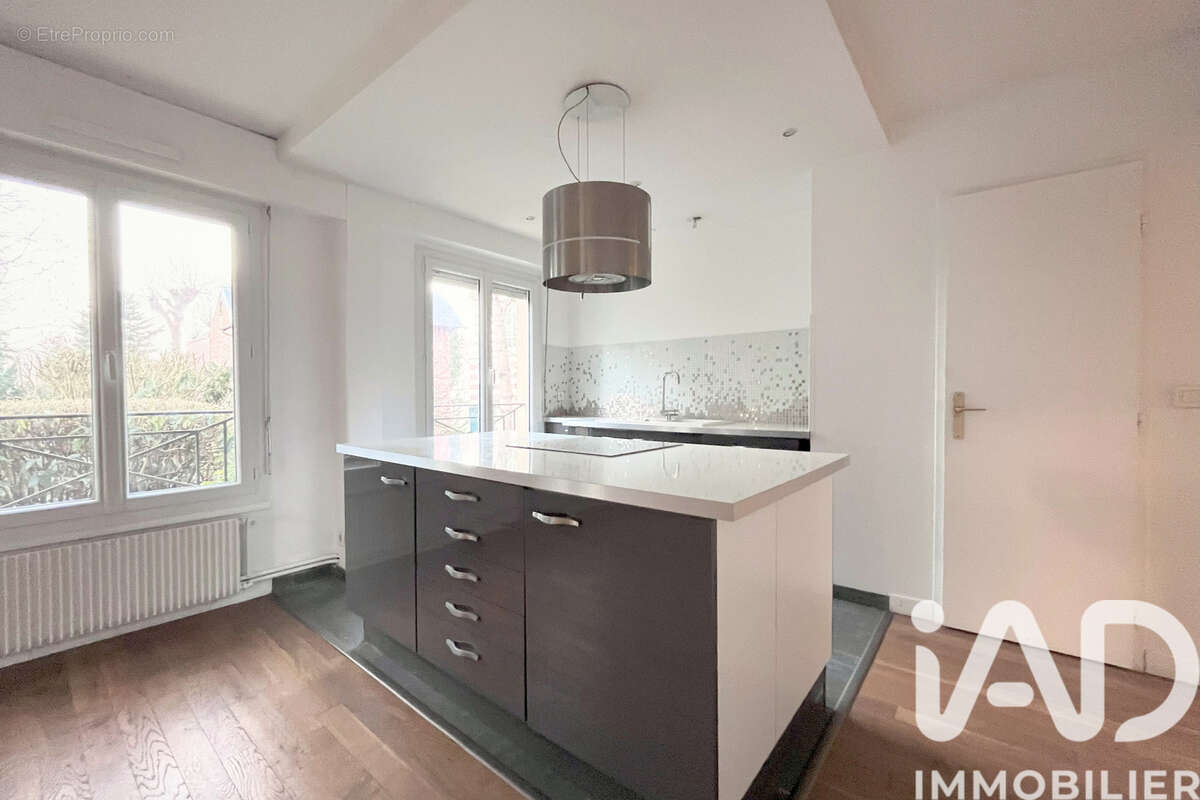 Photo 2 - Appartement à POISSY