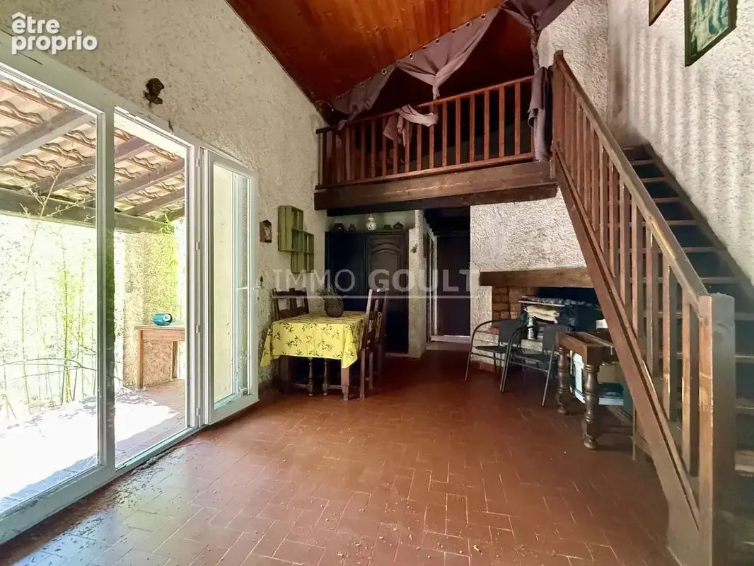 À vendre à  Goult - photo 8