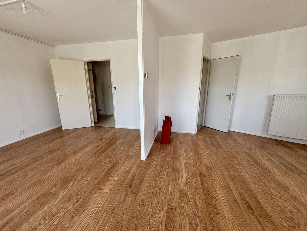 Appartement à SAINT-ANDRE-LES-VERGERS