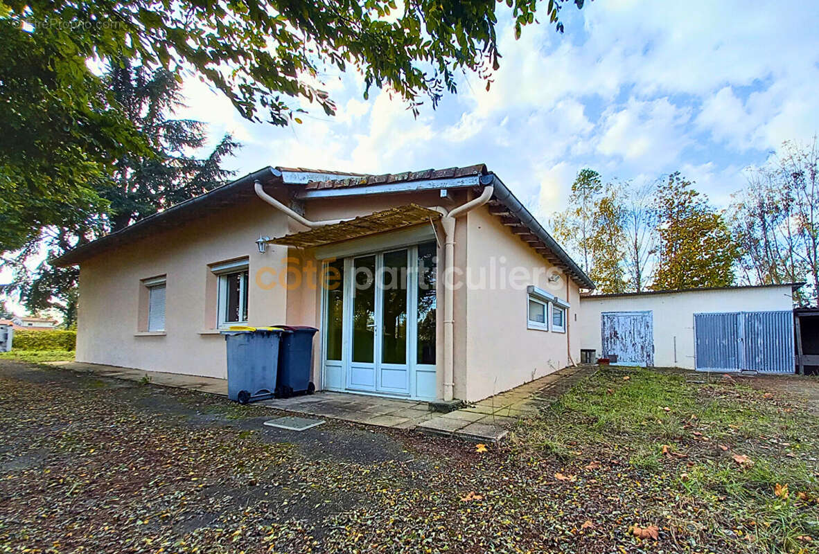 Maison à LA VILLE-DIEU-DU-TEMPLE