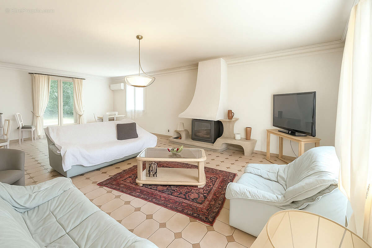 Maison à CASTELMAUROU