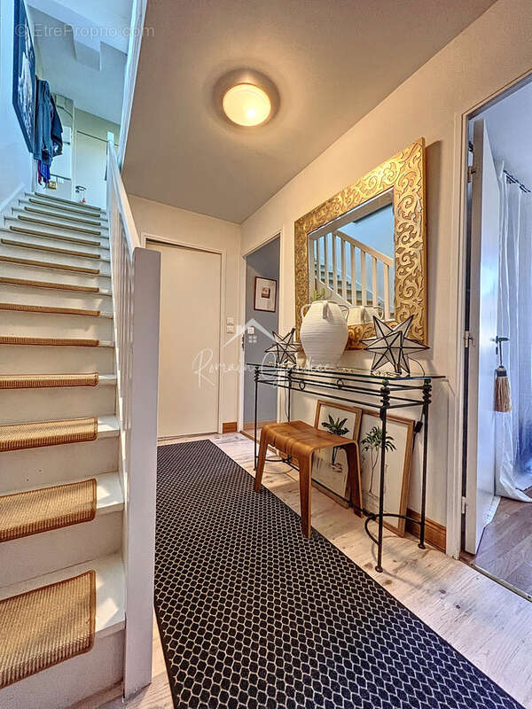 Duplex type 3 de 71 m2 avec terrasse ascenseur et place de parking privée - photo 12