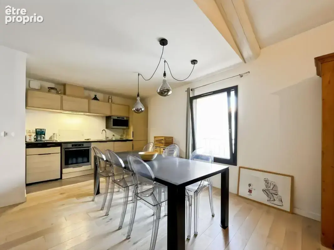 Vente belle maison de ville à Marseillan avec deux suites, terrasse tropézienne et garage non attenant - photo 6