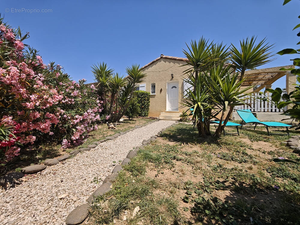 Maison à CEYRAS
