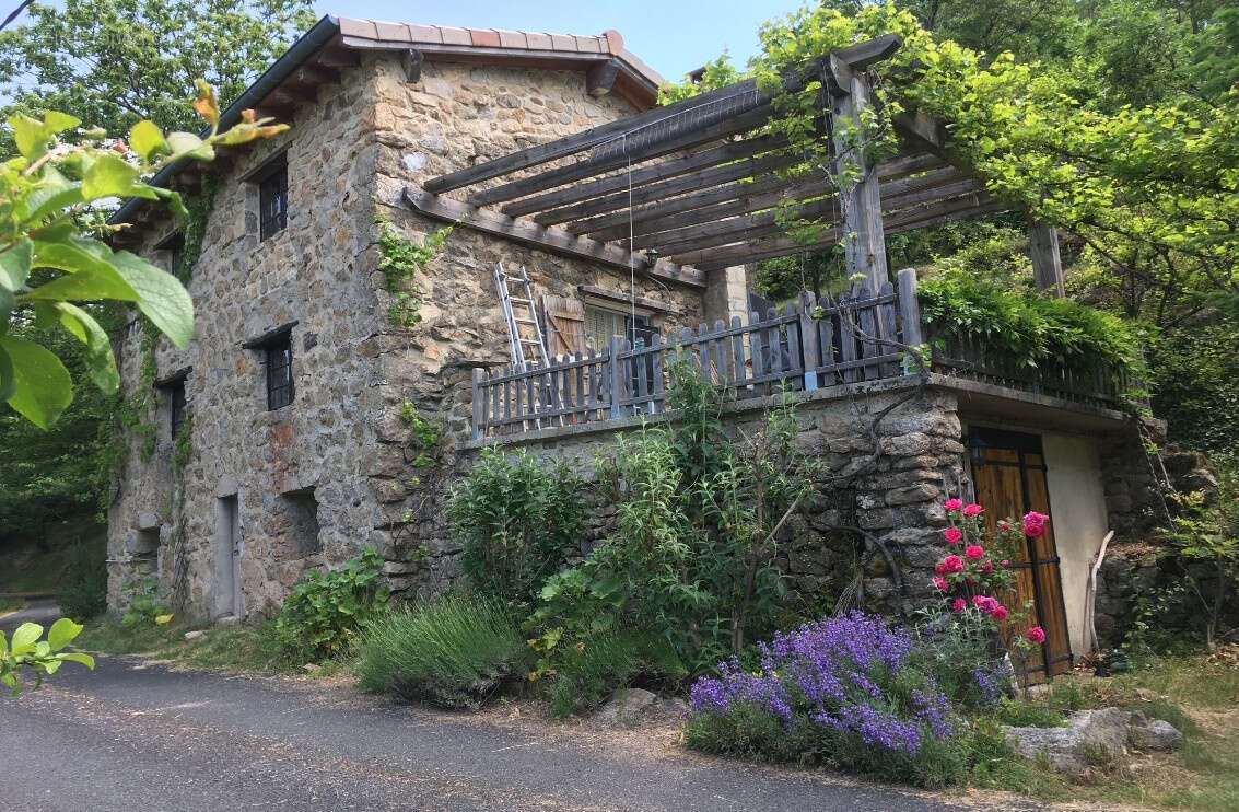 Maison à SAINT-JULIEN-LABROUSSE