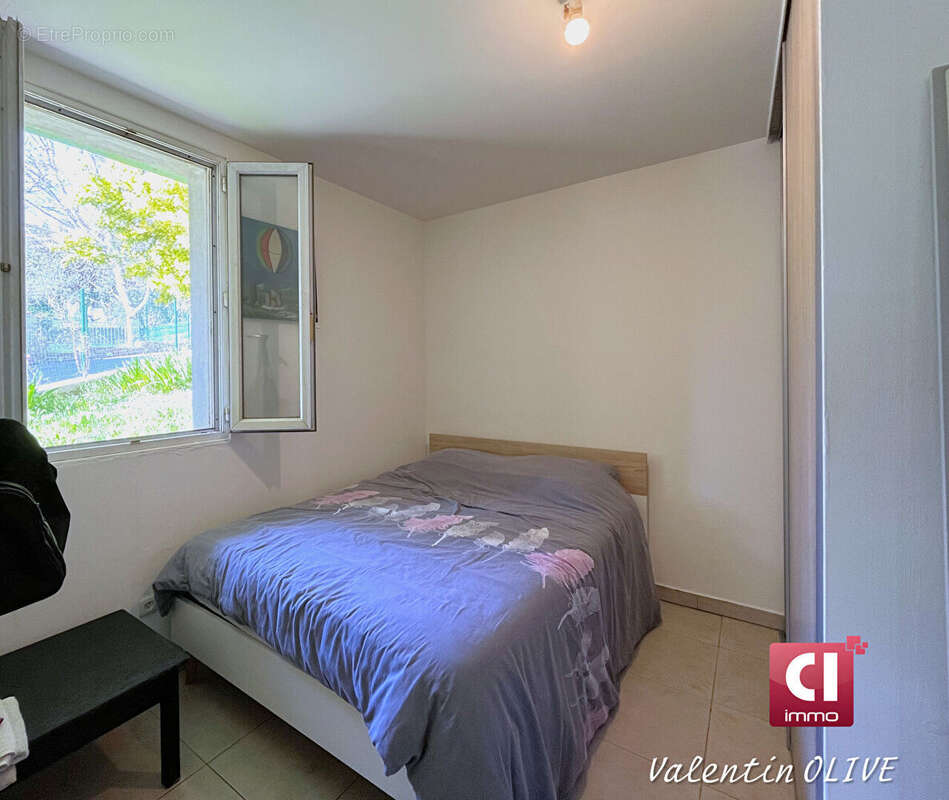 Vente : appartement t3 (40 m²) à la roquebrussanne - photo 5