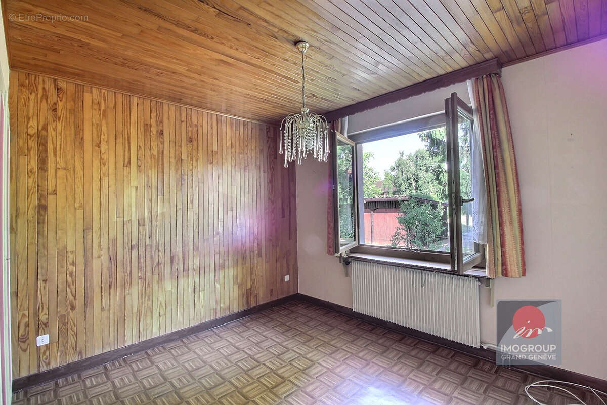 Maison à chens sur leman de 155m² - photo 5
