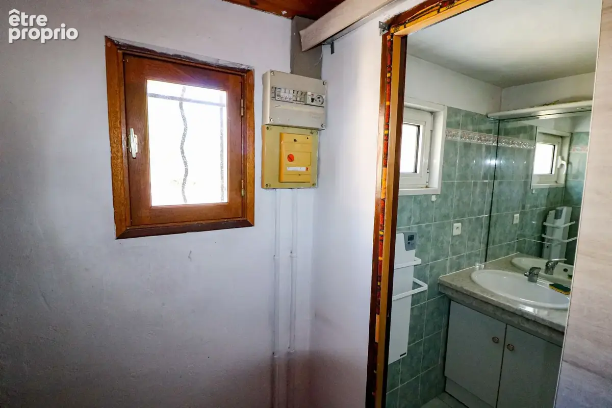 EXCLUSIVITE MAISON DE HAMEAU 2 chambres avec balcon et caves - photo 15
