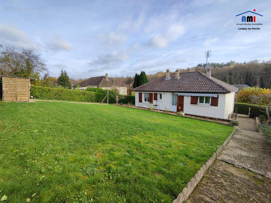 Maison à LONGNY-AU-PERCHE