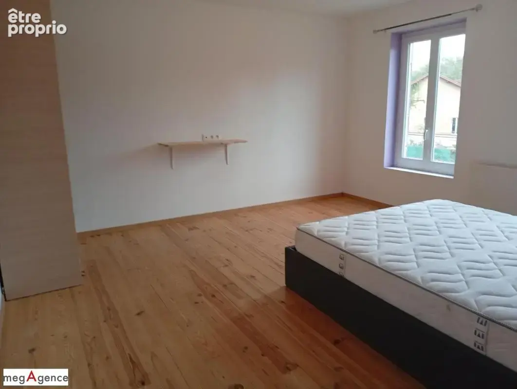 Maison 4 chambres sur 420 m² clos - photo 7