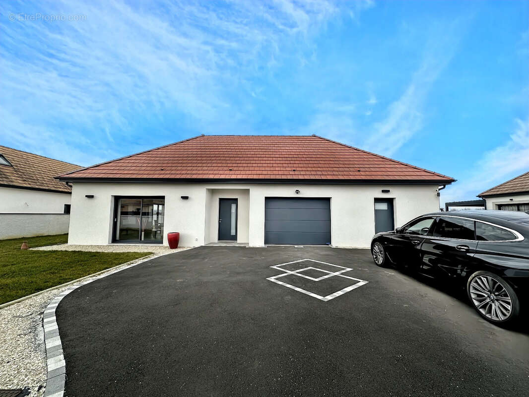 Maison à CHALON-SUR-SAONE