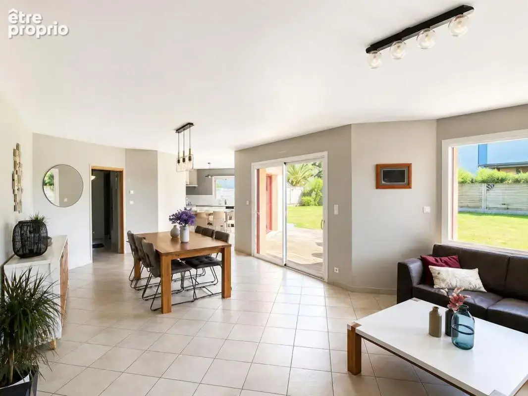 Lannilis Maison T6 plain pied - photo 7
