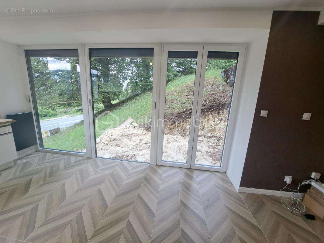 Appartement à MORBIER