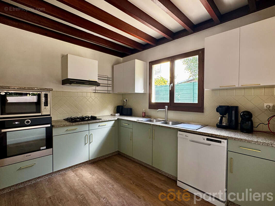 Maison à L&#039;ETANG-SALE