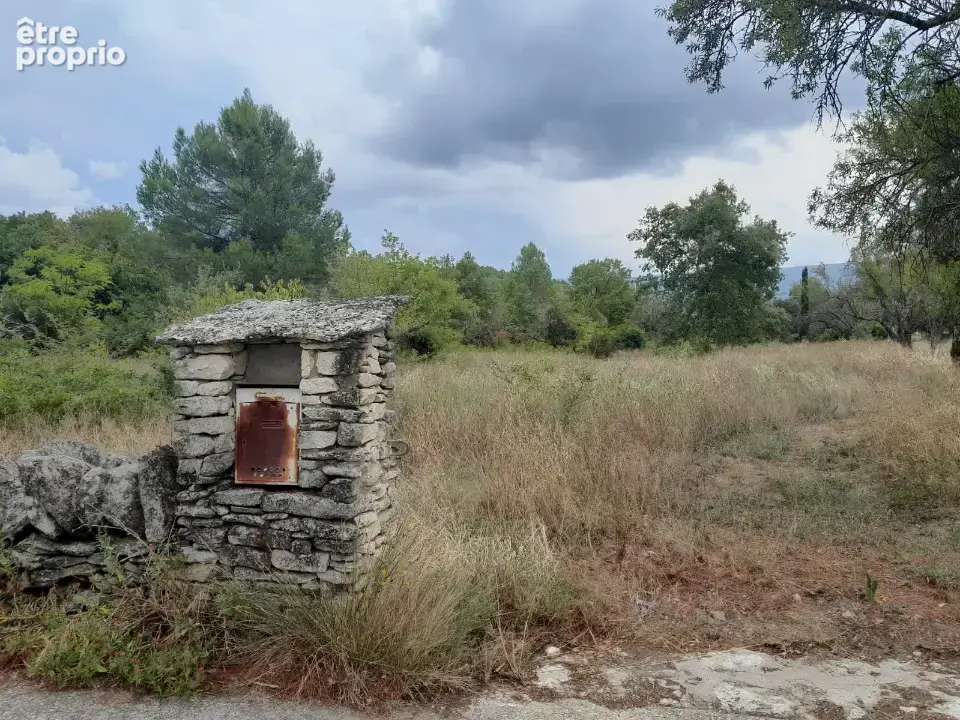 Photo Terrain à Beaumettes au prix de 280 000€
