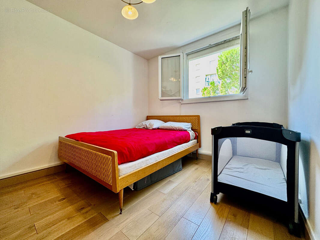 Appartement à MARSEILLE-11E