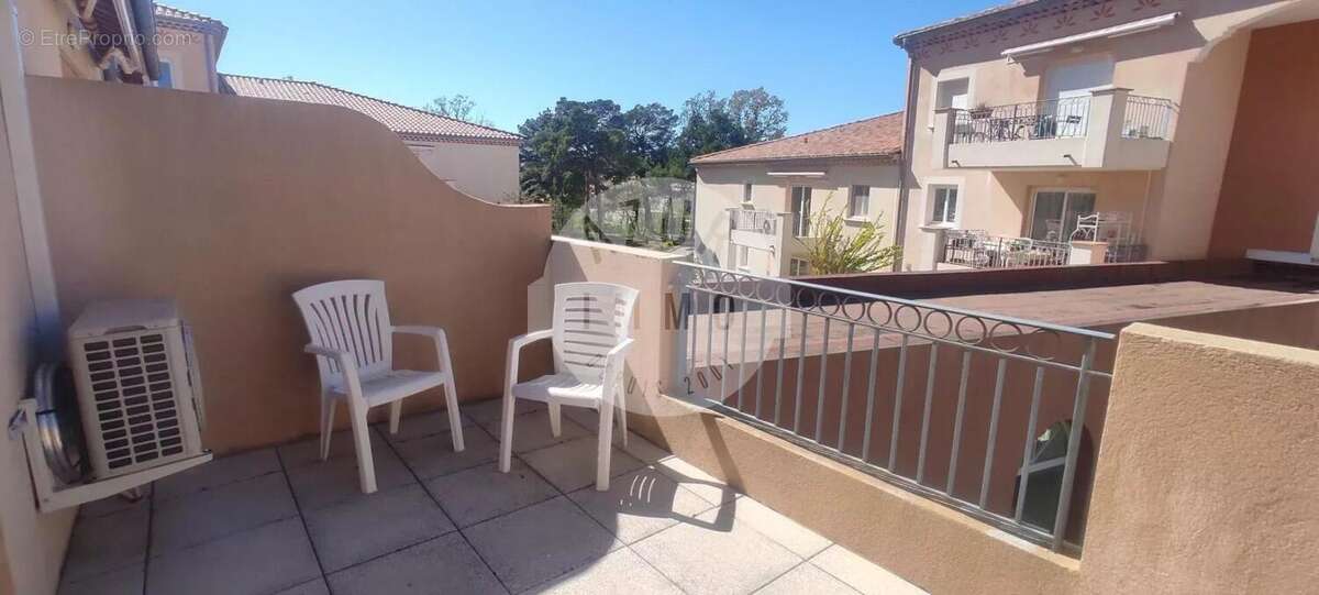 Appartement à PLAN-D&#039;AUPS-SAINTE-BAUME