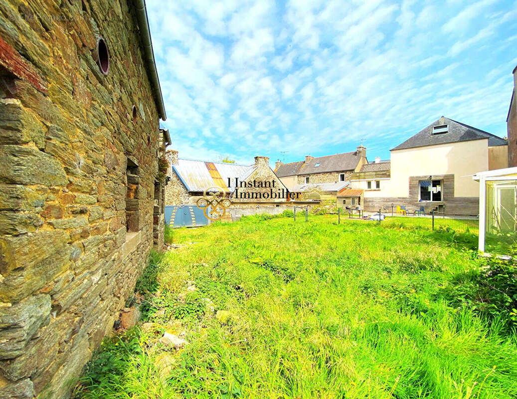 Maison 4 Chambres avec jardin et maison en pierre à rénover - photo 13