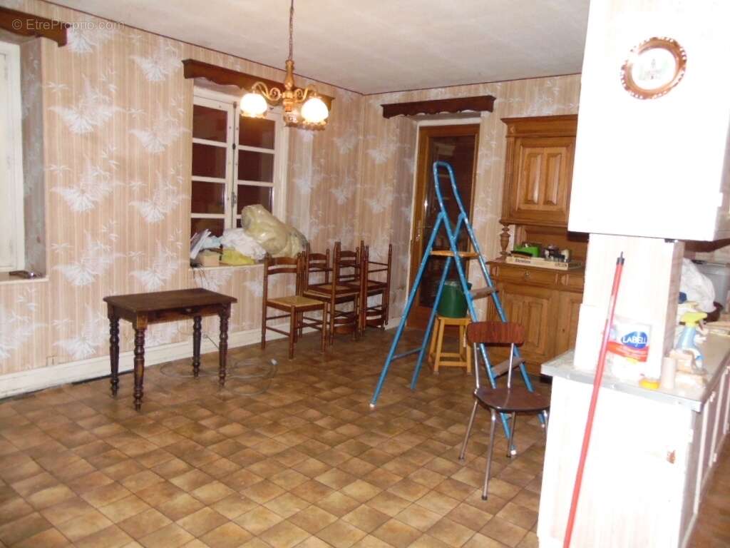 Maison à SENONES
