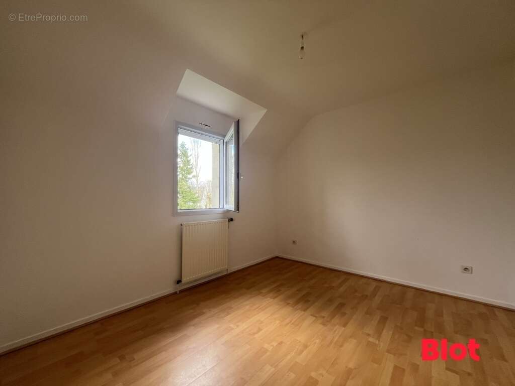 Maison à LA DOMINELAIS