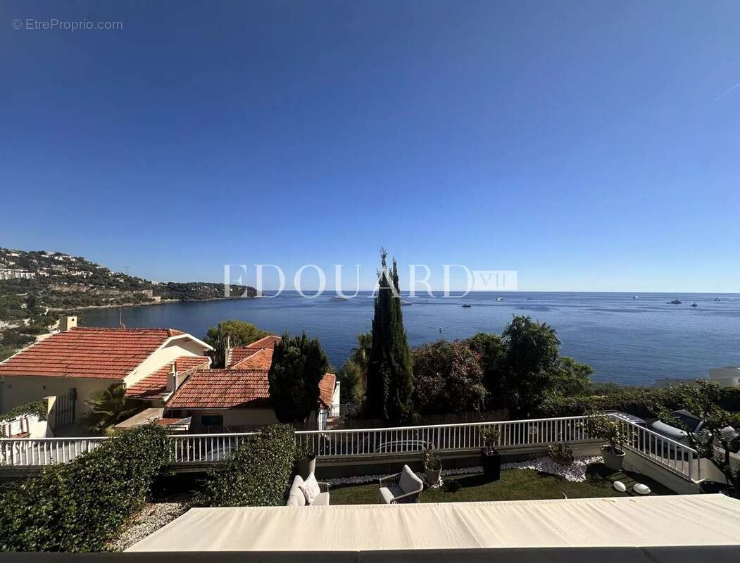 Appartement à ROQUEBRUNE-CAP-MARTIN