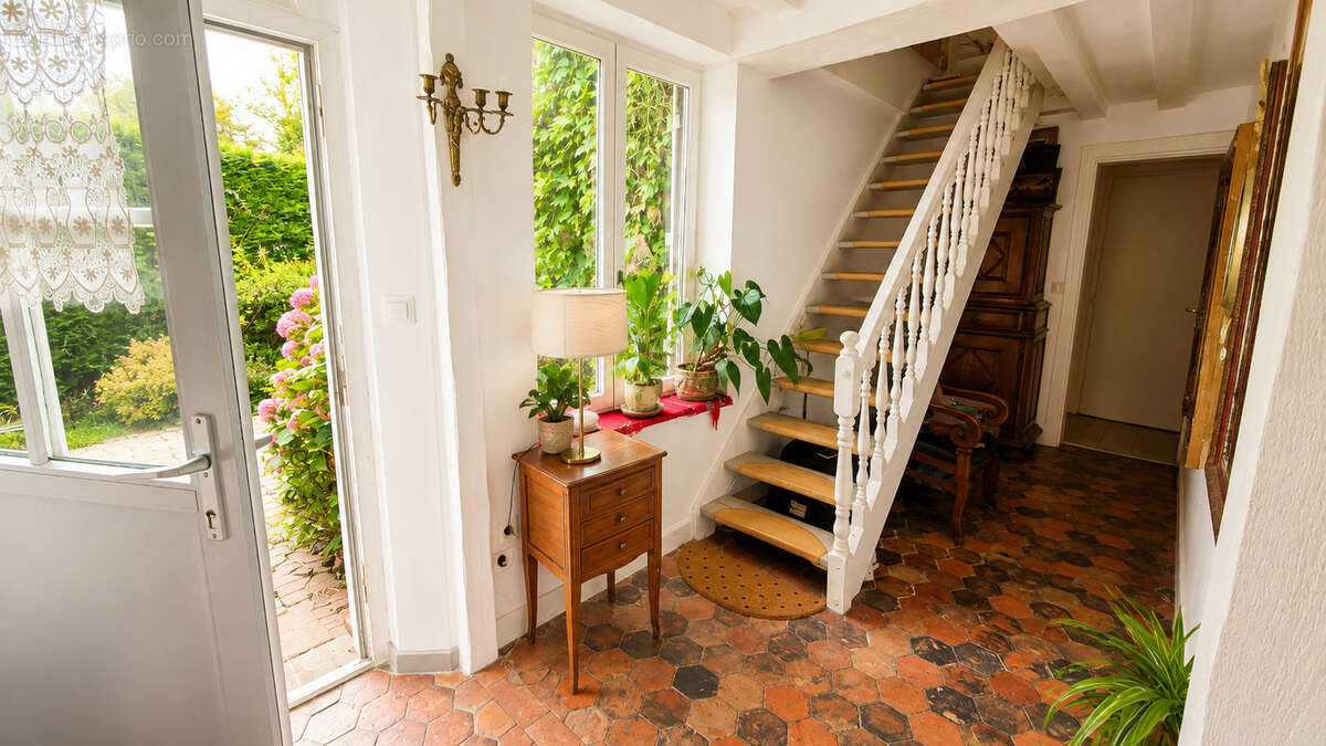 Gisors. Maison Ancienne 160m2 - photo 2