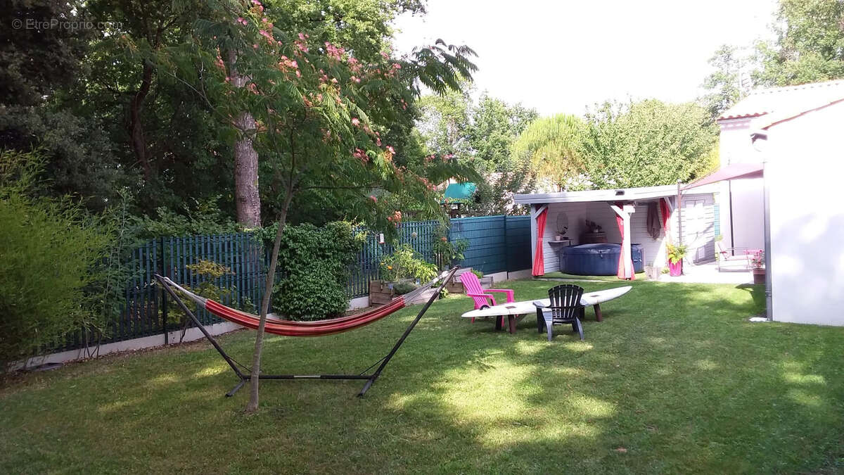 Maison à SAINT-GEORGES-DE-DIDONNE