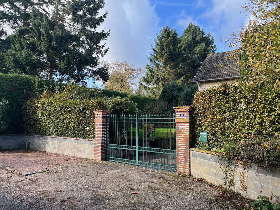 Maison à SAINT-MARTIN-DU-TILLEUL