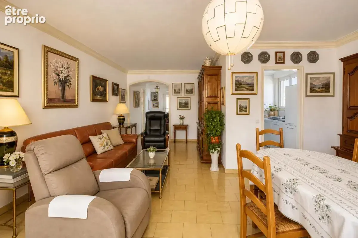 Appartement de 4 pièces de 76 m² au Cannet - photo 1