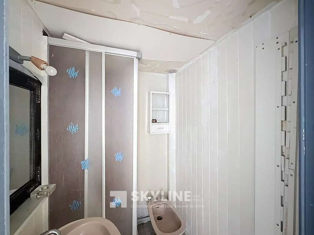 Appartement à MARSEILLE-3E