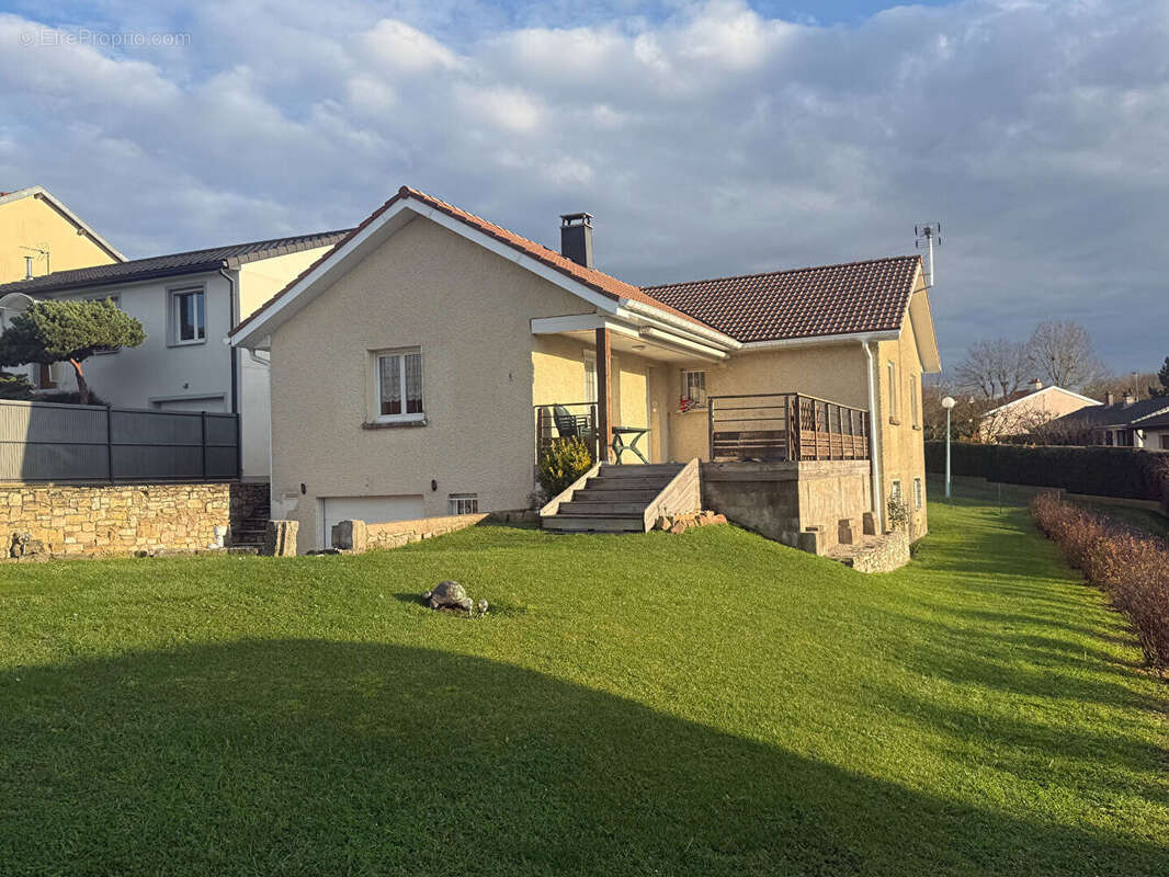 Maison à VARANGEVILLE